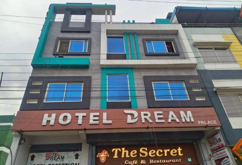 Hotel Fabexpress Dream Palace