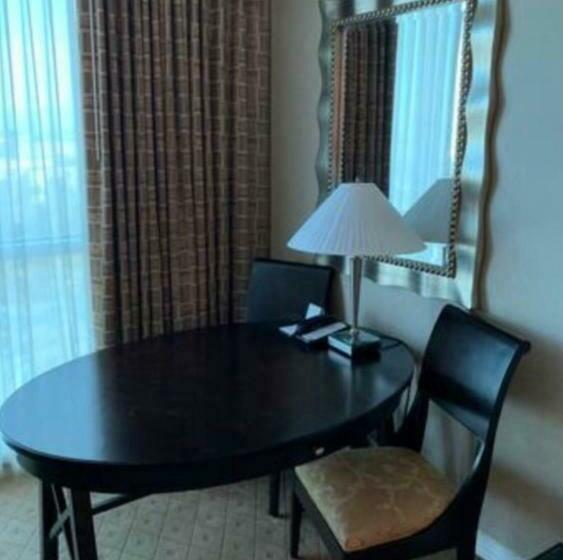 Jet Luxury Elite At The Signature