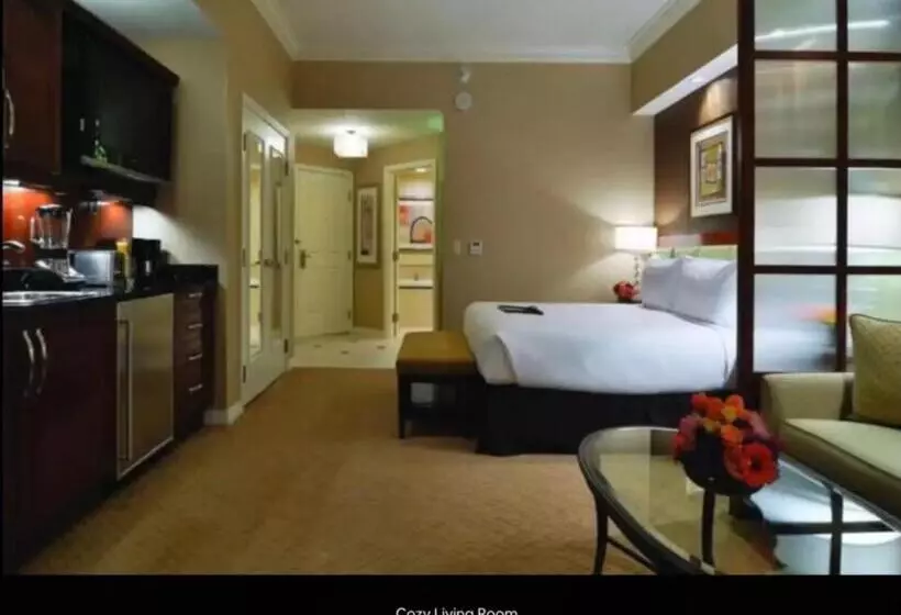 Jet Luxury Elite At The Signature