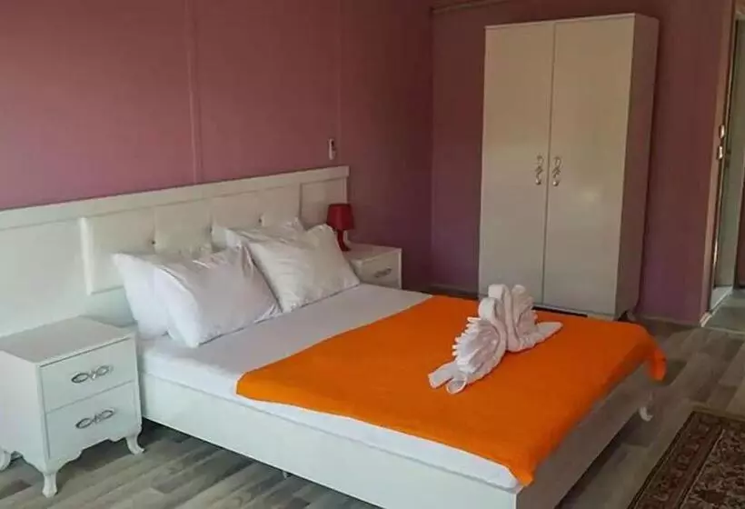 Onur Motel Faralya Fethi̇ye