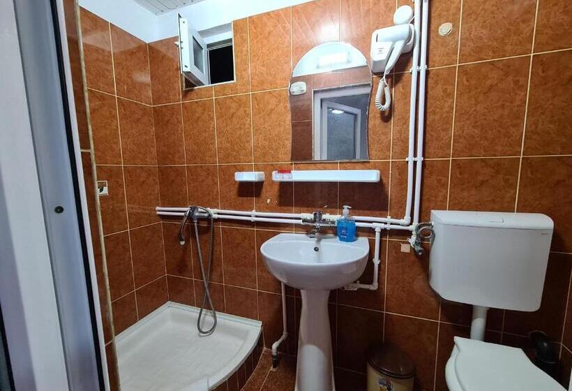 بنسيون Casa Bianca