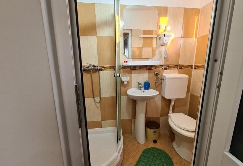 بنسيون Casa Bianca