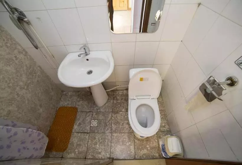 Danista Nomads Tour Hostel