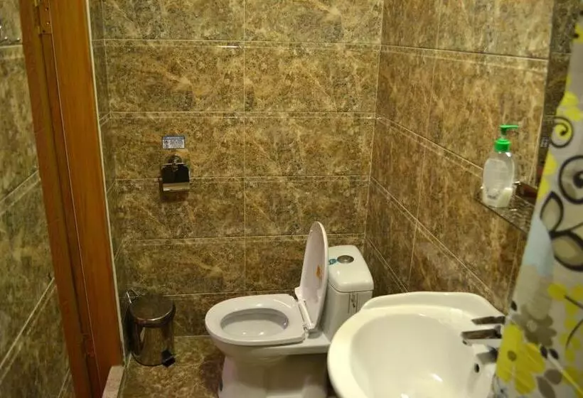 Danista Nomads Tour Hostel