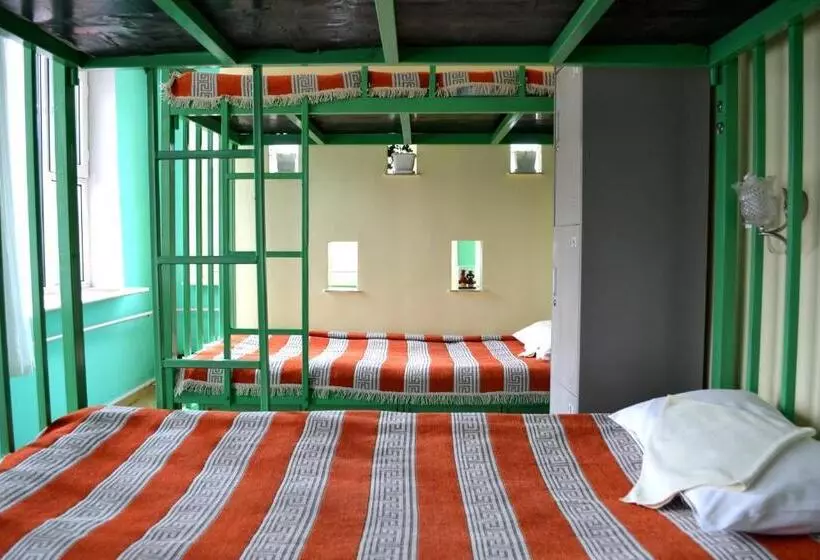 Danista Nomads Tour Hostel