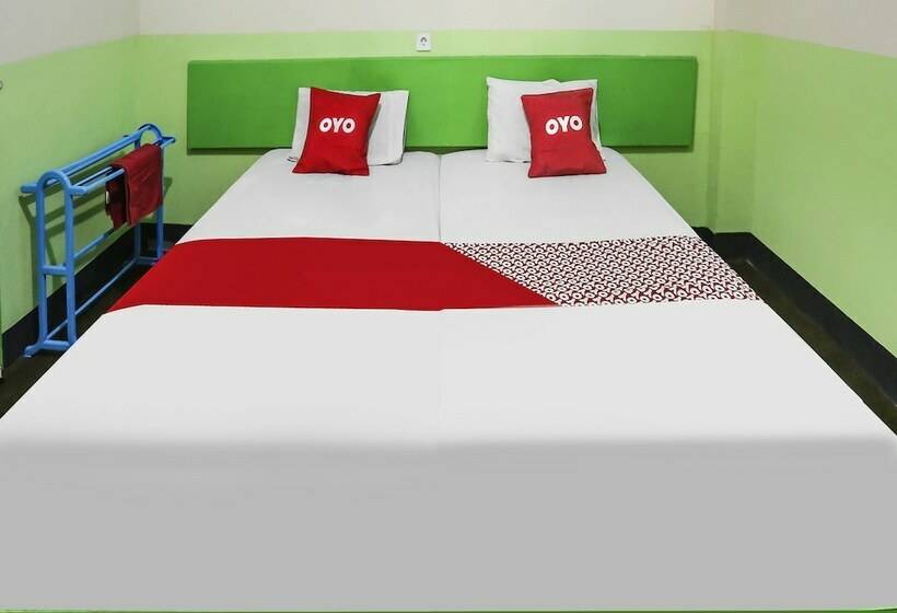 فندق Oyo 90825  Lizha 2