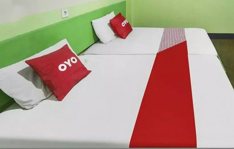 Hotelli Oyo 90825  Lizha 2