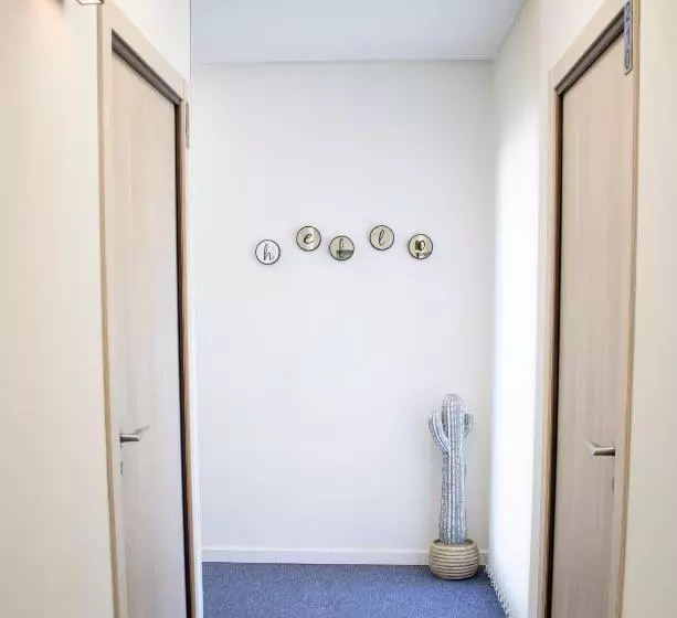 هتل Portmán