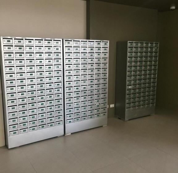 Отель Staycation Condo With Pool Near Sm Tungko, Bulacan