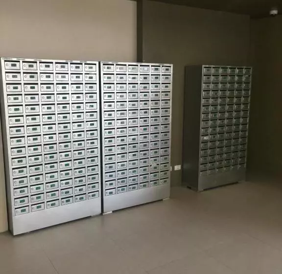 ホテル Staycation Condo With Pool Near Sm Tungko, Bulacan