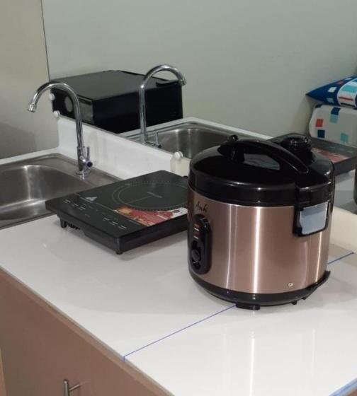 Отель Staycation Condo With Pool Near Sm Tungko, Bulacan