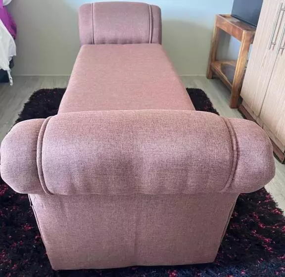 ホテル Staycation Condo With Pool Near Sm Tungko, Bulacan