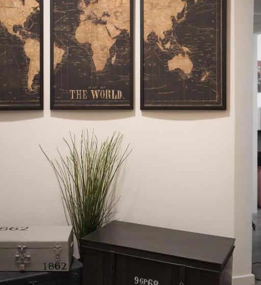 پانسیون Coderooms