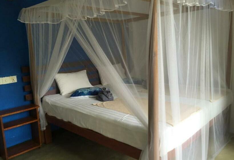 펜션 The Point Mirissa