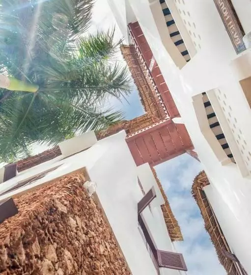 هتل Royal House Shela