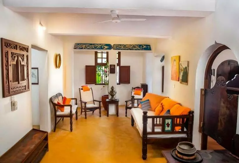 هتل Royal House Shela