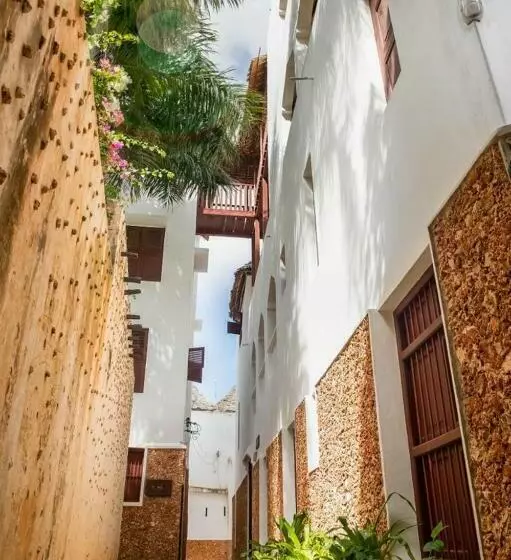 هتل Royal House Shela