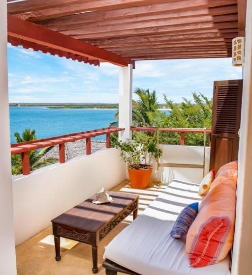 هتل Royal House Shela