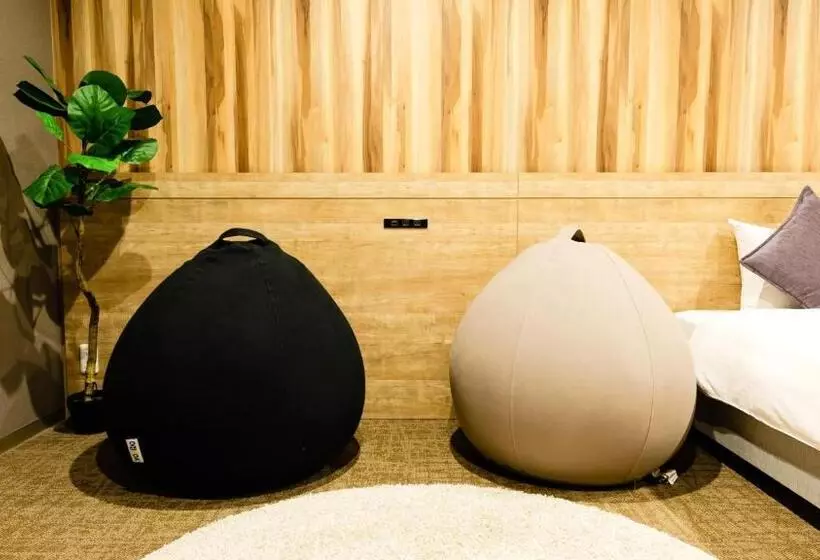 Takuto Hotel Osaka Shinsaibashi