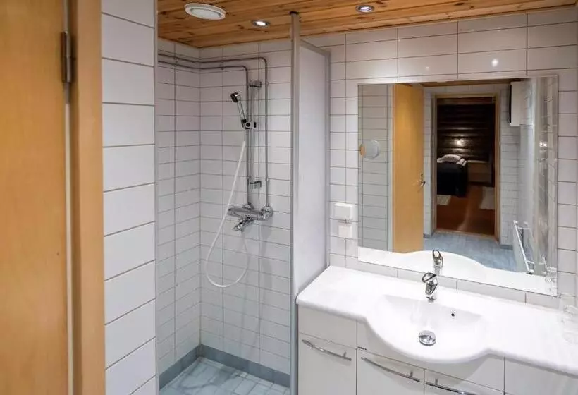 Fell Centre Kiilopää, Hotelli Niilanpää