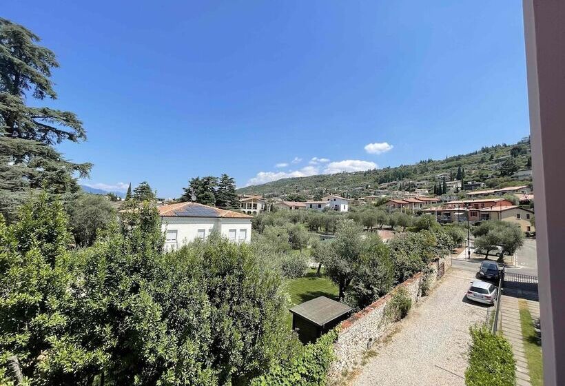 בית מלון כפרי Al Castello