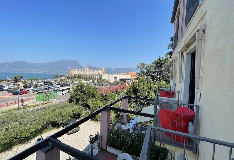 בית מלון כפרי Al Castello