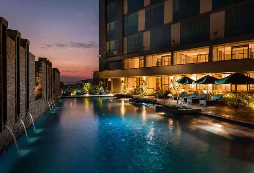 فندق Conrad Pune By Hilton
