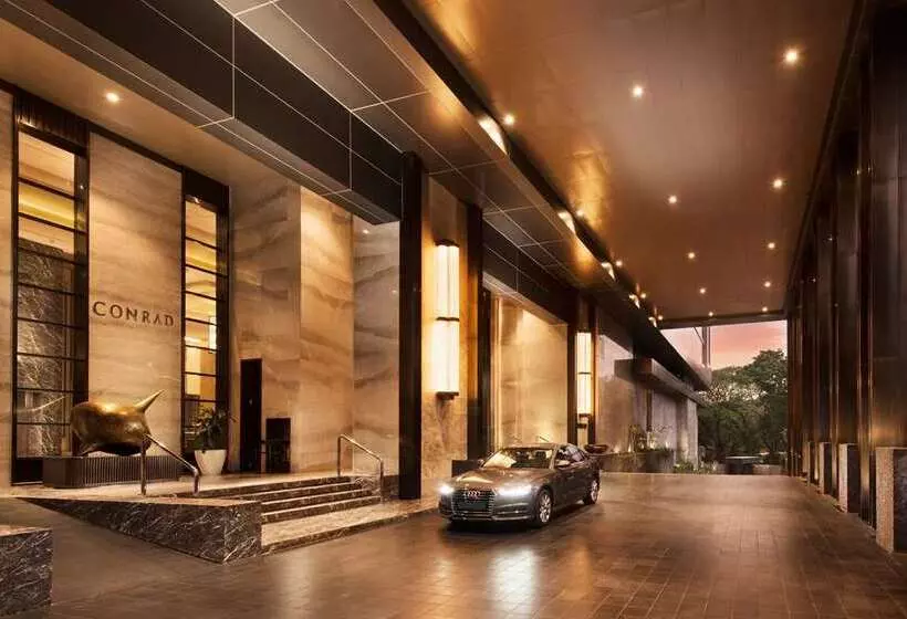 فندق Conrad Pune By Hilton