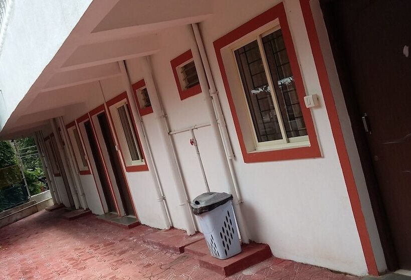 ホテル Flowers Guest House