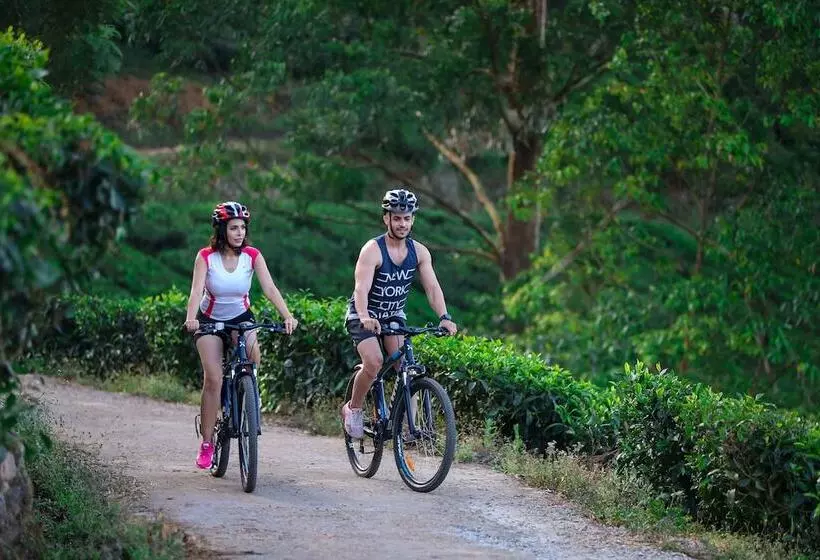 فندق Fragrant Nature Munnar   A Five Star Classified