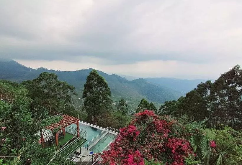 فندق Fragrant Nature Munnar   A Five Star Classified