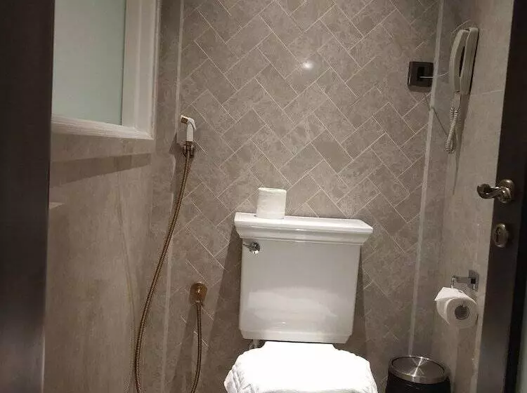 호텔 Fragrant Nature Munnar   A Five Star Classified