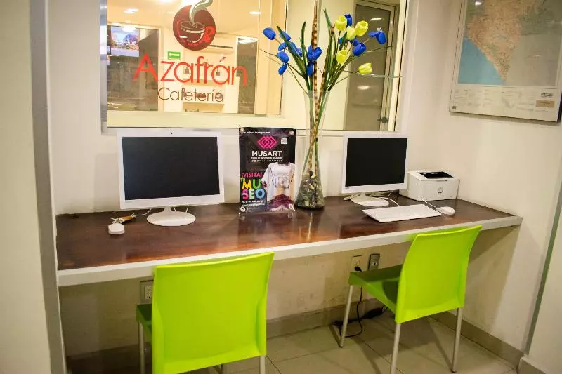 Отель Granda Inn