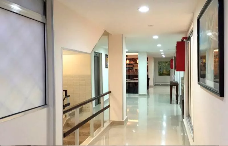 Отель Granda Inn