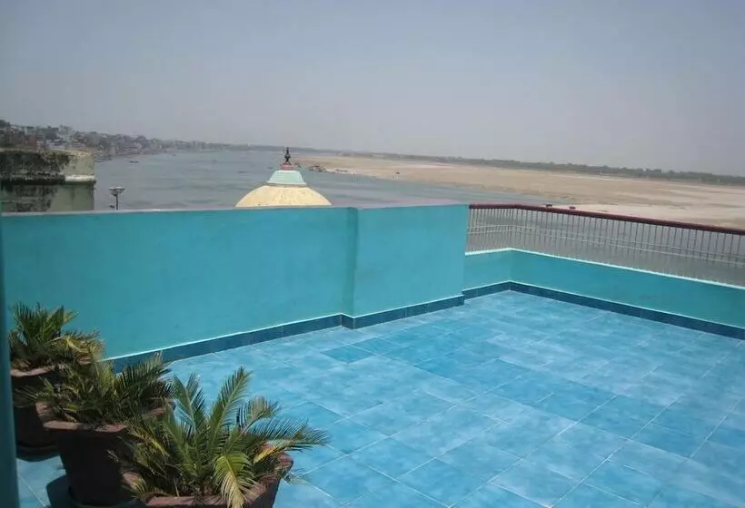 ホテル Kedareswar B&b