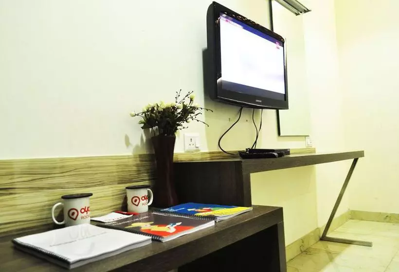 ホテル Oyo Premium Laxmi Nagar
