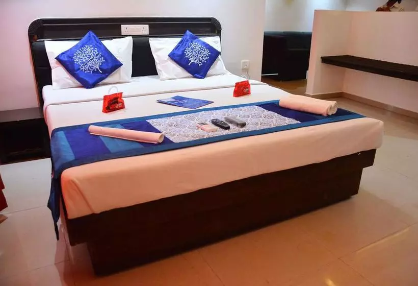 호텔 Oyo Rooms Court Circle