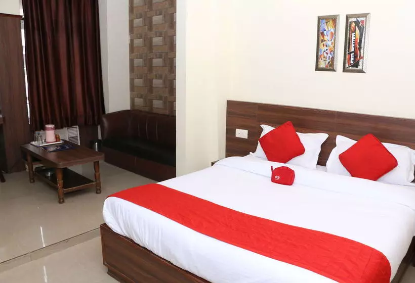 ホテル Oyo Rooms Ludhiana Railway Station Clock Tower
