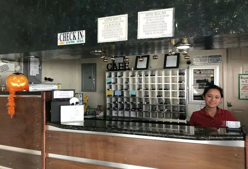 בית מלון כפרי Real Inn De Tijuana