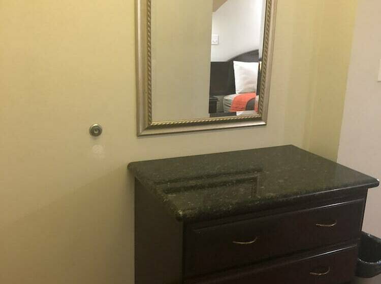 בית מלון כפרי Real Inn De Tijuana