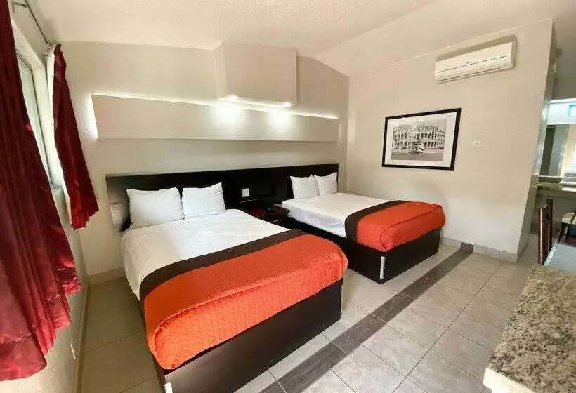 בית מלון כפרי Real Inn De Tijuana