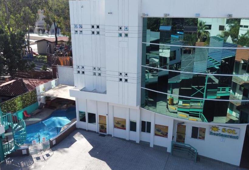 בית מלון כפרי Real Inn De Tijuana