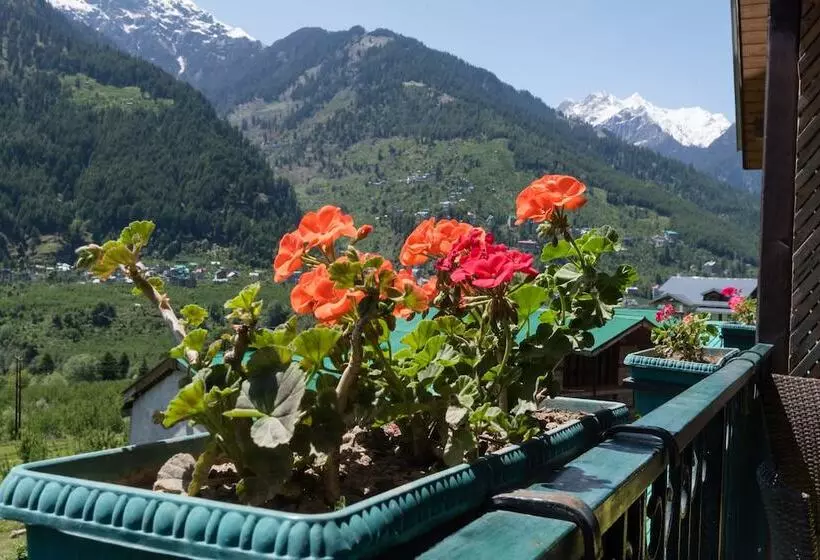 فندق The Anantmaya Resort