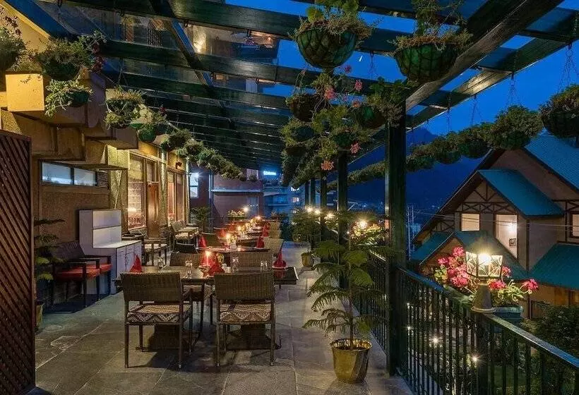 فندق The Anantmaya Resort