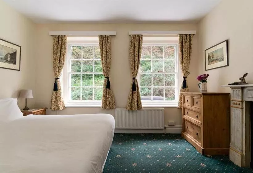 هتل The Old Ship Aground