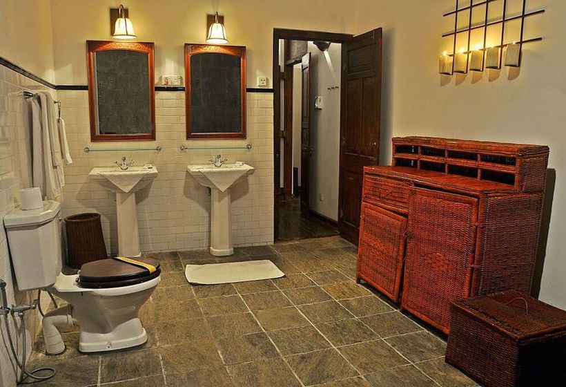 בית מלון כפרי Villa Modarawaththa