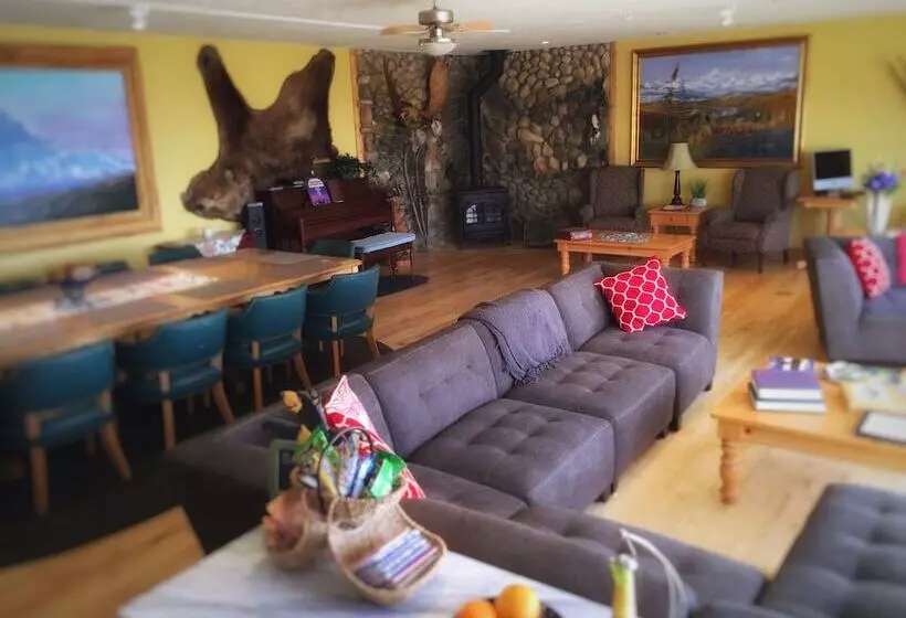 Pioneer Ridge B&b Inn