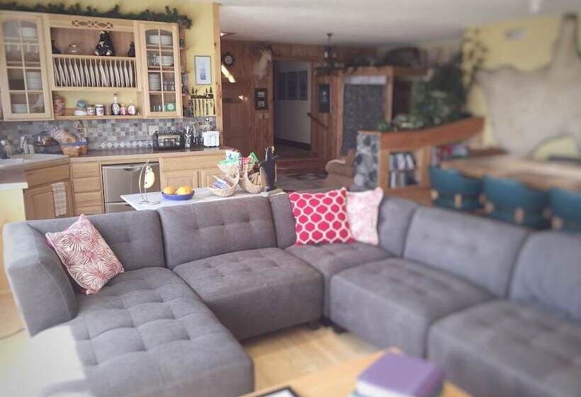 Pioneer Ridge B&b Inn