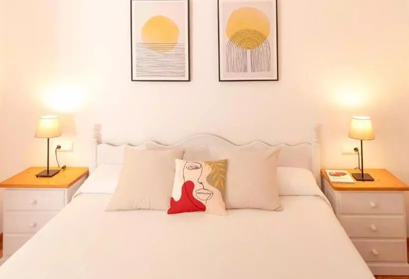 Apartamentos El Pino  Formentera Break