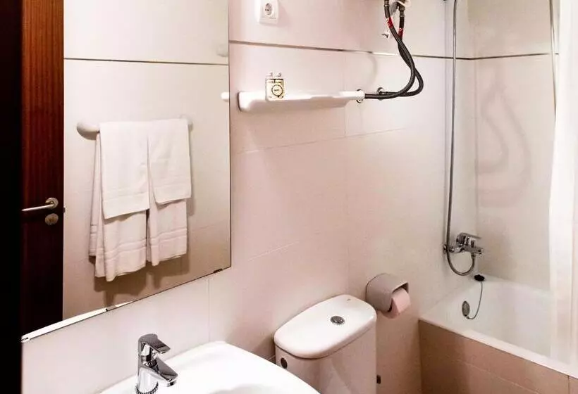 Apartamentos El Pino  Formentera Break